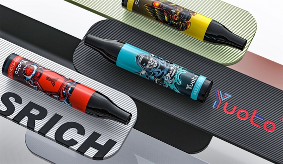 普及したYuoto 2000は使い捨て可能なvapeの網のコイル6ml Eジュース850mAhのEタバコのVapeのペンVapeの吹く