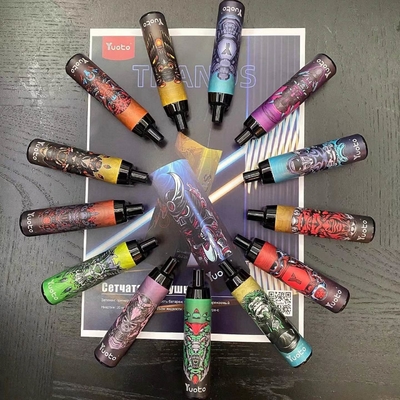 使い捨て可能なVape Pen Yuoto Thanos 5000 Puffs Mesh Coil 14ml E-Liquid 650mAhバッテリー