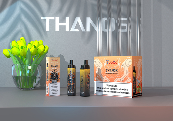 工場元のYuoto Thanos卸しで5000のパフ私使い捨て可能なVapeのポッド5%の塩のニコチンのEタバコ