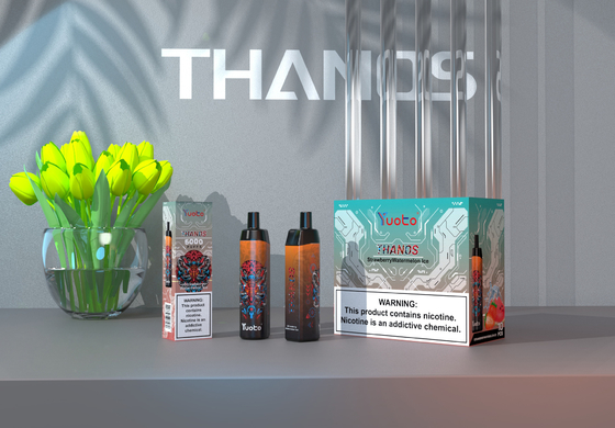 5000のパフの再充電可能な網のコイルYuoto Thanos Vape元の15の味