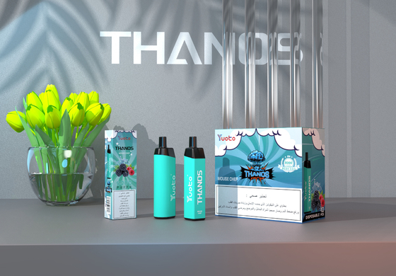 アラビア パッケージYuoto Thanos 5000は液体650mAhリチウム電池Vape 14ml Eの吹く