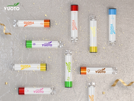Yuoto Shineプロ2000年のPuffs Vape 15 Flavors With 5ML E Juice Capacity