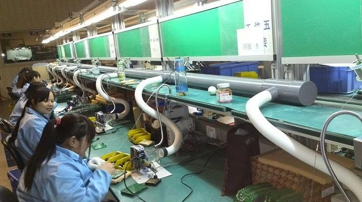 Vaporiser 1500は利用できるYuotoのブランド5.0mlプレフィルEジュースの前充満16の味の吹く